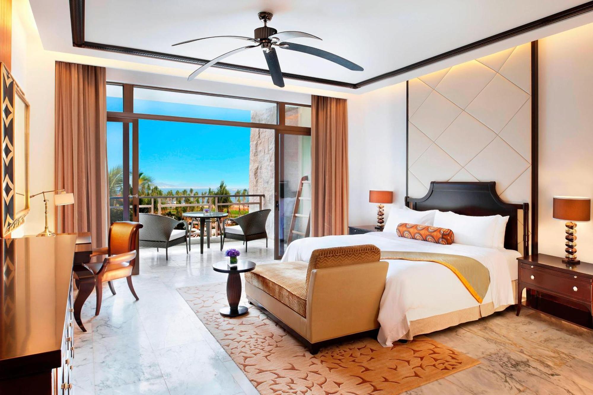 Aegean suites sanya yalong. Mandarin oriental 5 Дадунхай Хайнань. Sanya Marriott Yalong Bay Resort & Spa 5*. Banyan Tree Sanya Resort & Spa 5*.